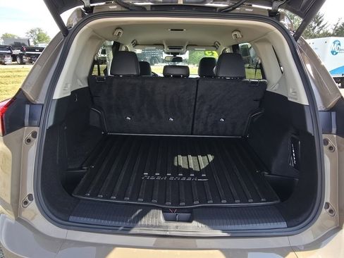 Used 2025 Nissan Rogue SV w/ Rock Creek Premium Package image 16