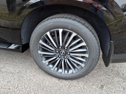 New 2026 Nissan Armada Platinum Reserve image 4