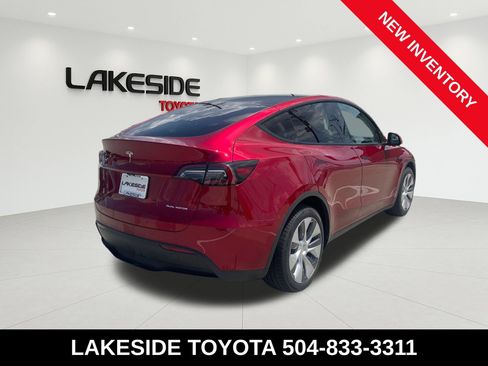 Used 2024 Tesla Model Y Long Range AWD/4WD image 5