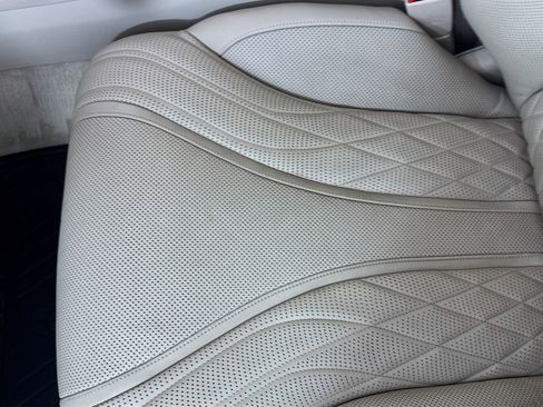 Used 2020 Mercedes-Benz S 63 AMG 4MATIC Sedan image 21