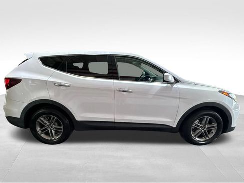 Used 2018 Hyundai Santa Fe Sport AWD/4WD image 4