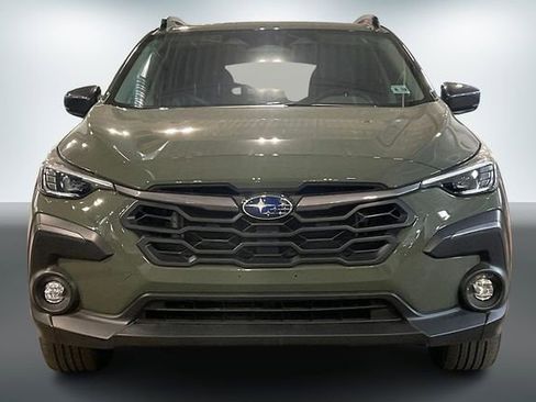 Used 2025 Subaru Crosstrek 2.5i Limited AWD/4WD image 2