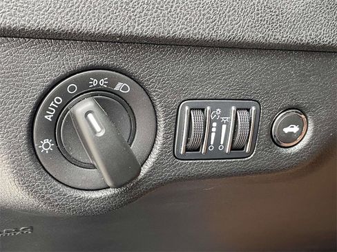 Used 2023 Dodge Charger SXT w/ Cold Weather Package image 30