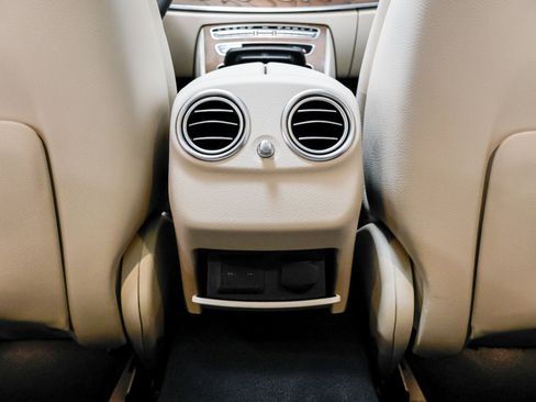 Used 2023 Mercedes-Benz E 350 4MATIC Sedan image 48