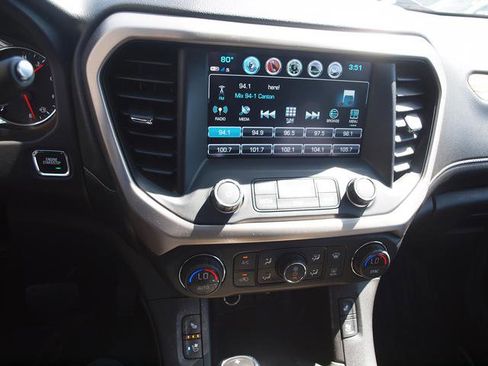Used 2019 GMC Acadia Denali AWD/4WD image 11