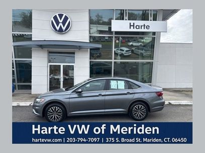 Used 2020 Volkswagen Jetta SE w/ SE Cold Weather Package