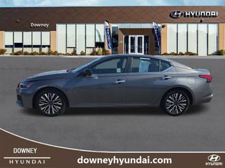 Used 2025 Nissan Altima 2.5 SV FWD video 2