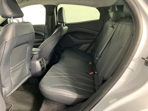 Used 2022 Ford Mustang Mach-E Select w/ Comfort/Technology Package RWD image 32