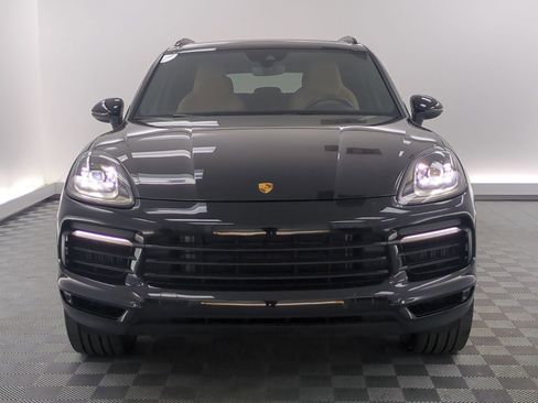 Certified 2023 Porsche Cayenne Platinum Edition AWD/4WD image 6
