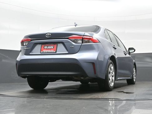 Used 2024 Toyota Corolla LE FWD image 29