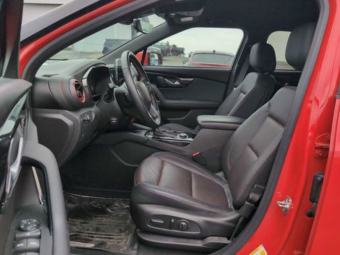 Used 2024 Chevrolet Blazer RS w/ Driver Confidence II Package FWD image 4