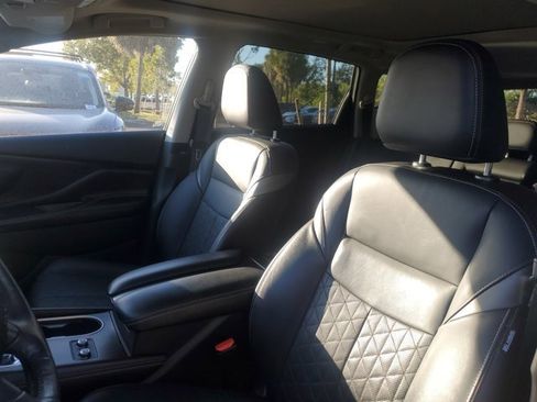 Certified 2024 Nissan Murano Platinum w/ Cargo Package image 21