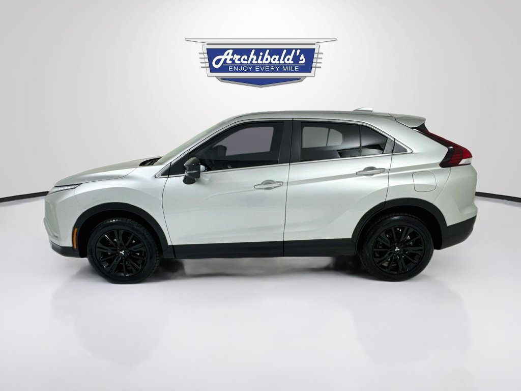 Used 2023 Mitsubishi Eclipse Cross LE AWD/4WD image 5