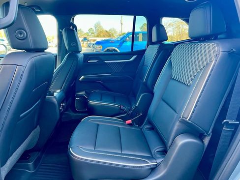 New 2026 GMC Acadia Denali w/ Super Cruise Package image 11