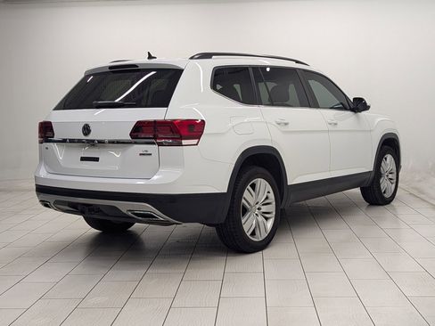 Used 2020 Volkswagen Atlas SE w/ Panoramic Sunroof Package image 7