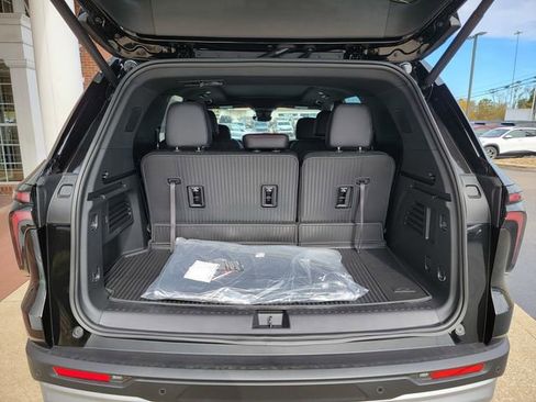 New 2026 Chevrolet Traverse Z71 w/ Enhanced Driving Package image 36