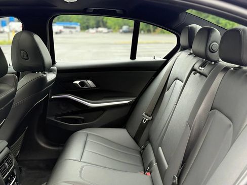 Used 2020 BMW 330i xDrive Sedan w/ Driving Assistance Package AWD/4WD image 19