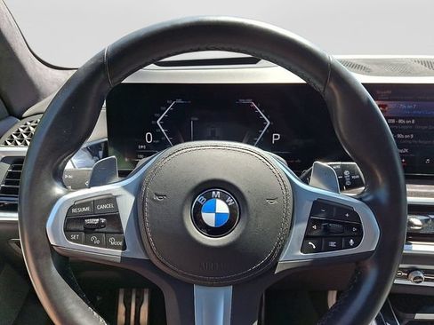 Used 2024 BMW X7 xDrive40i w/ M Sport Package AWD/4WD image 24