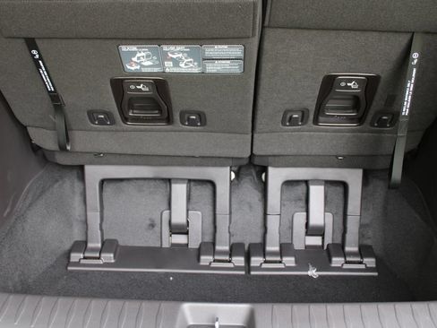 New 2026 Kia Carnival SX Prestige FWD image 13