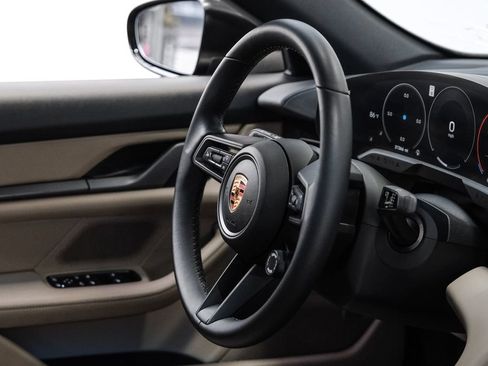 Used 2025 Porsche Taycan RWD image 15