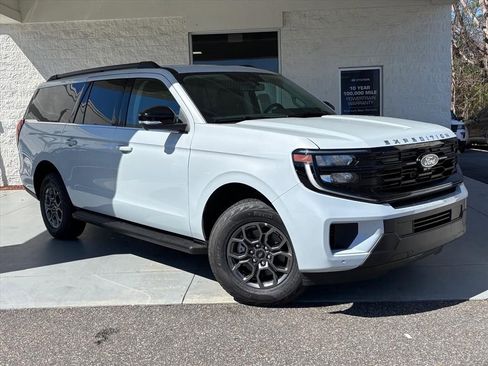 New 2026 Ford Expedition Max Active image 1