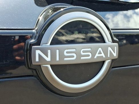 Certified 2023 Nissan Pathfinder SL w/ SL Premium Package AWD/4WD image 32