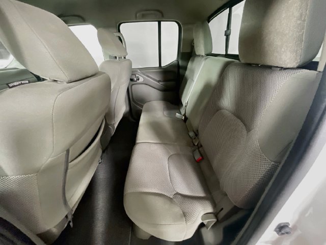 Used 2019 Nissan Frontier SV AWD/4WD image 23