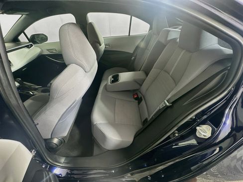 Used 2020 Toyota Corolla SE FWD image 25