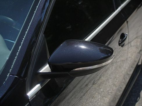 Used 2012 Volkswagen Jetta GLI Autobahn FWD image 20