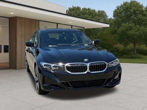 Certified 2023 BMW 330i Sedan w/ Premium Package RWD image 5