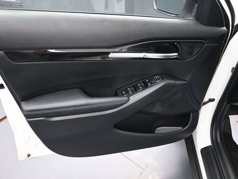 Certified 2024 Kia Seltos X-Line AWD/4WD image 10