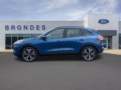 Used 2022 Ford Escape SE w/ SE Sport Appearance Package