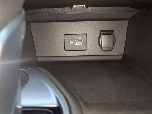 Certified 2020 Nissan Sentra S image 21