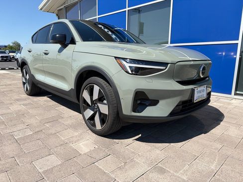 Used 2023 Volvo C40 P8 Recharge Ultimate w/ Protection Package Premier AWD/4WD image 2