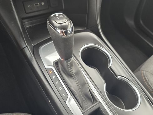 Used 2019 Chevrolet Equinox LT FWD image 26