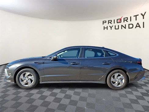 Certified 2025 Hyundai Sonata SE image 8