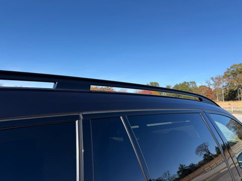 Used 2022 BMW X7 M50i image 9