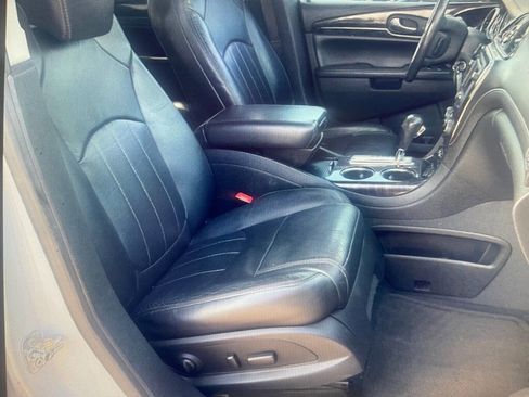 Used 2016 Buick Enclave Leather FWD image 9