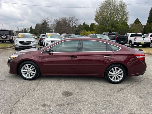 Used 2013 Toyota Avalon image 10