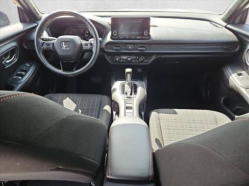 Used 2024 Honda HR-V Sport image 16