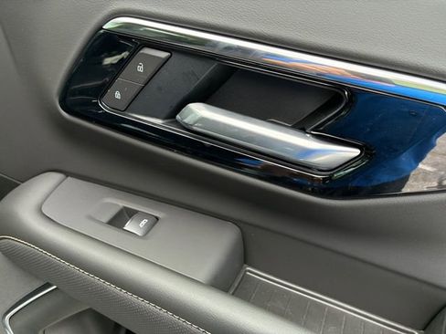 New 2026 Chevrolet Tahoe Premier AWD/4WD image 14