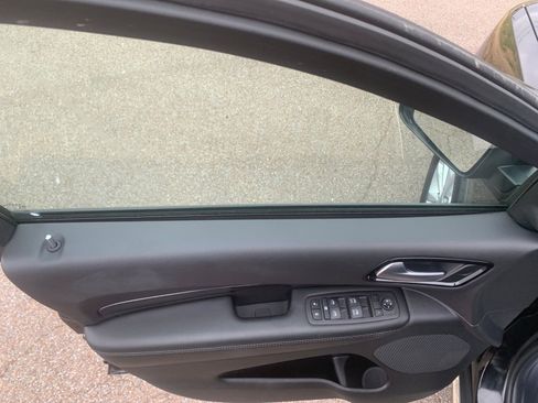 Used 2024 Dodge Durango SXT image 12