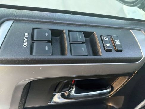 Certified 2019 Toyota 4Runner SR5 Premium AWD/4WD image 10