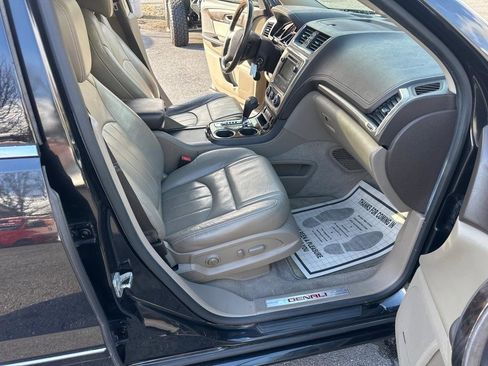 Used 2014 GMC Acadia Denali image 34