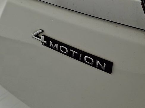 Used 2023 Volkswagen Atlas SE w/ Panoramic Sunroof Package AWD/4WD image 31