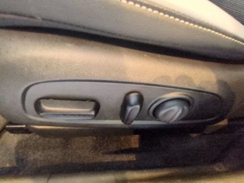 Used 2024 Buick Envista Preferred w/ Convenience I Package FWD image 9