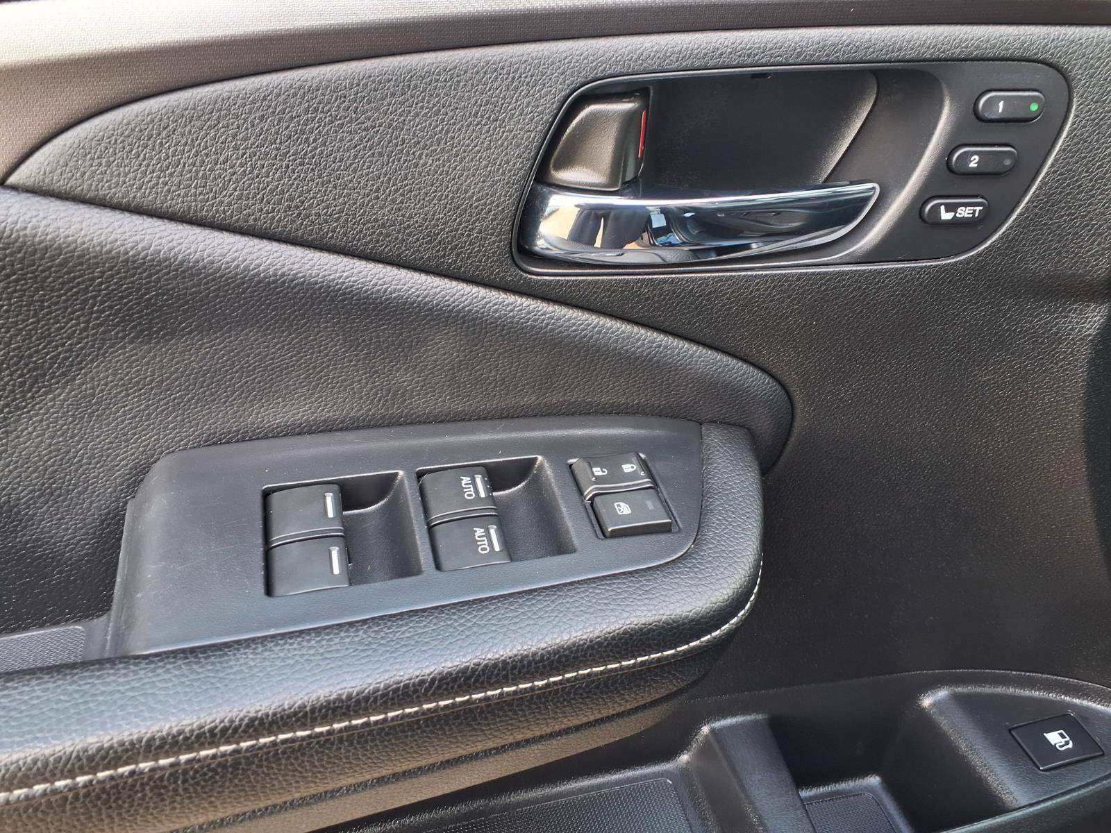 Certified 2025 Honda Ridgeline RTL image 26