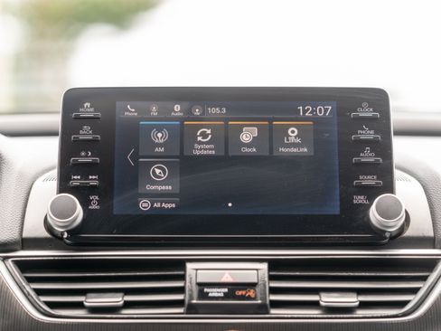 Used 2018 Honda Accord Sport image 28