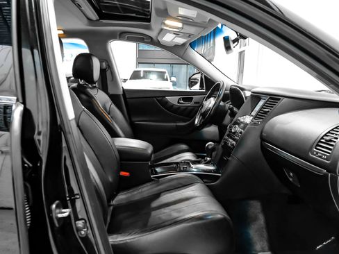 Used 2016 INFINITI QX70 3.7 w/ Premium Package image 40