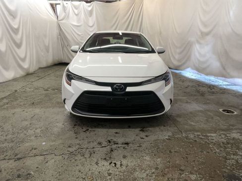 Used 2023 Toyota Corolla LE w/ Carpet Mat Package (TMS) FWD image 14